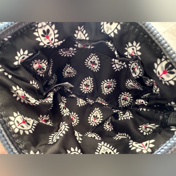 🐧 NWT Vera Bradley Clip and Zip Mini Pouch with Wristlet in Penguin Pair 🐧 - Picture 6 of 7